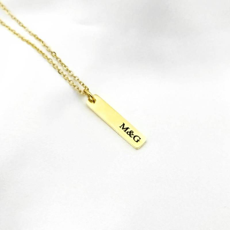 Me & You Initial Bar Halskette von CharmBearUK