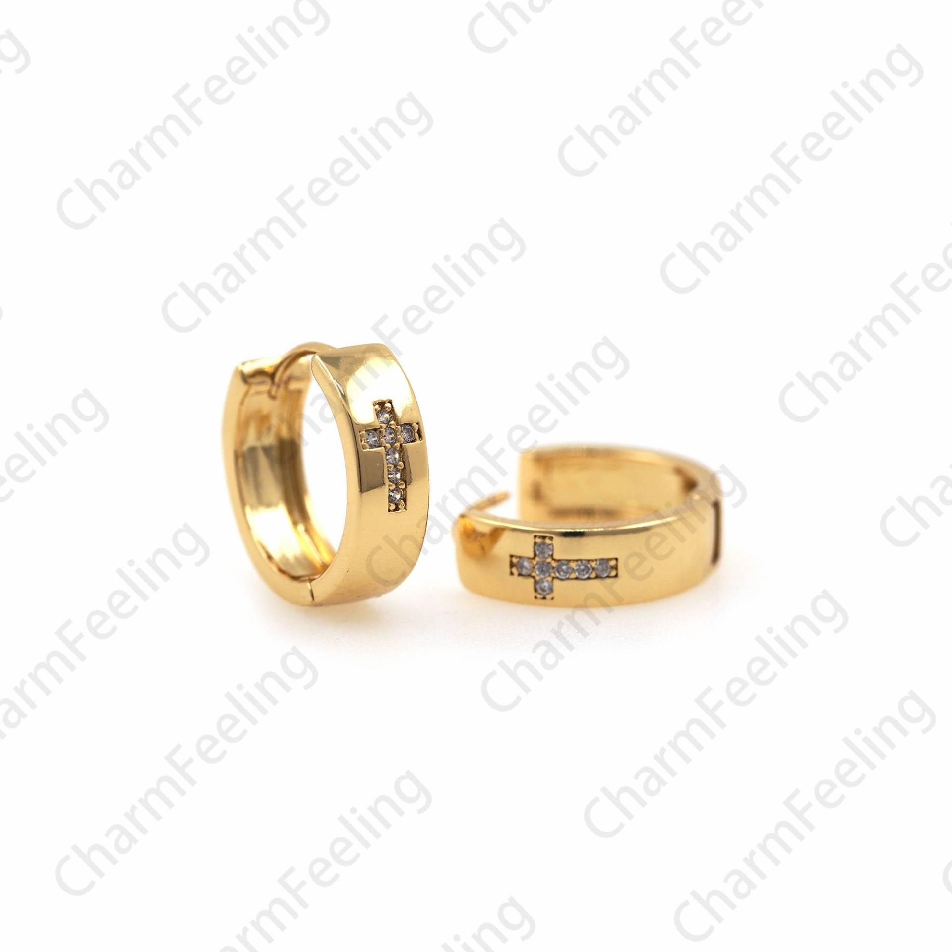 18K Gold Filled Kreuz Ohrringe, Messing Vergoldet Ohrringe, Eeligious Ohrringe, Religiöser Charm, Ein Geschenk Für Sie 15x16mm 1 Paar von CharmFeeling