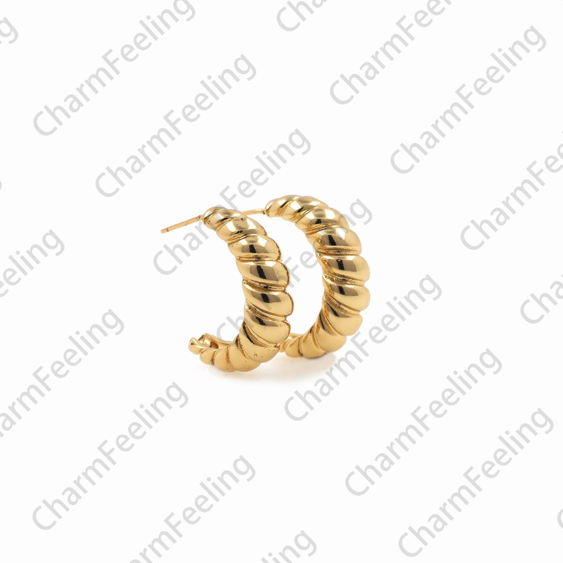 18K Gold Filled Mond Ohrringe, C-Förmige Brotwurm Ein Geschenk Für Sie, 1 Paar von CharmFeeling