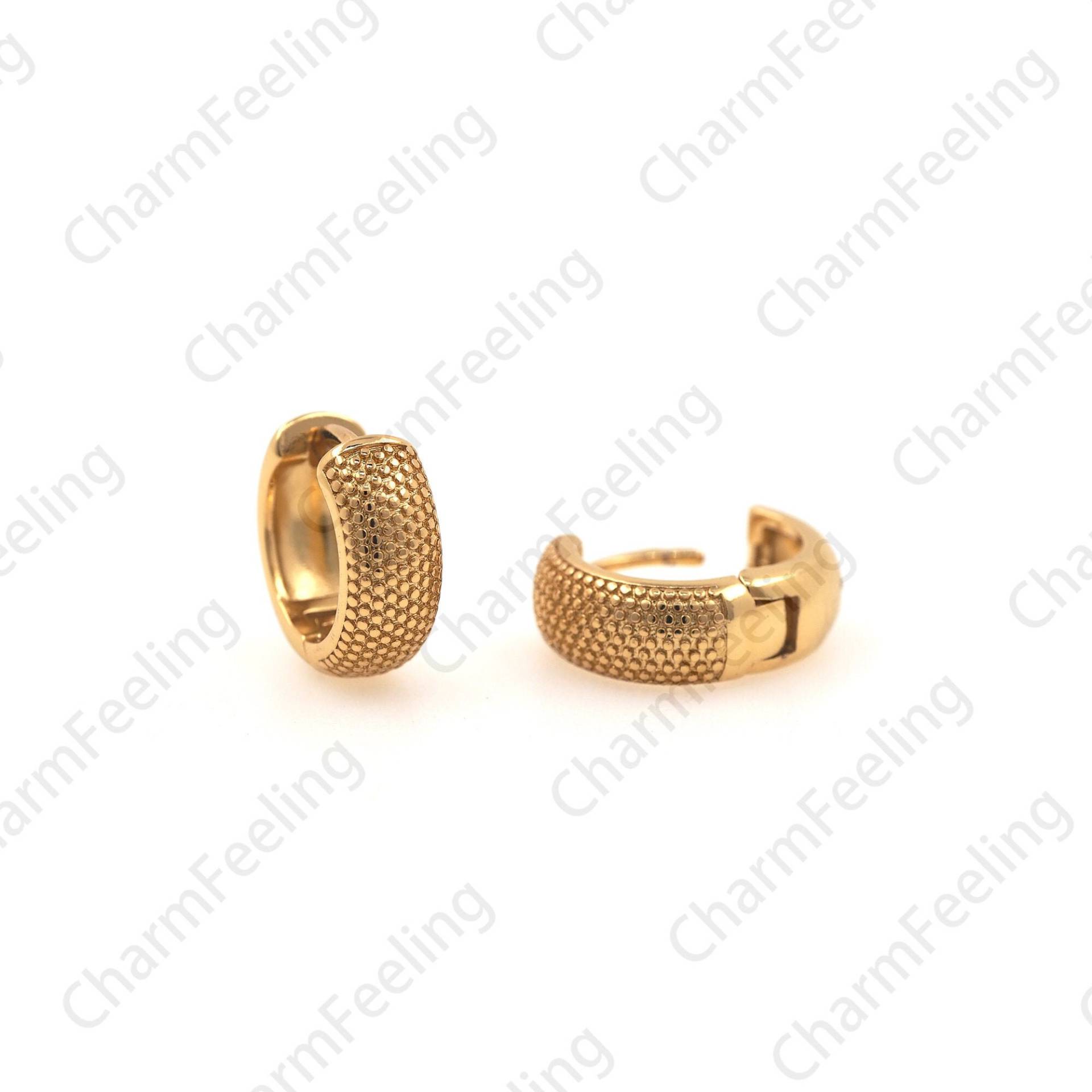 18K Gold Filled Runde Ohrringe, Minimalist Schlichte Bump Ohrringe 13x14x5, 5mm 1 Paar von CharmFeeling