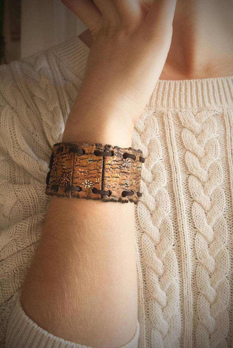 Her Handbemalt Armband Her Handbemalt Armband von CharmclayBazar