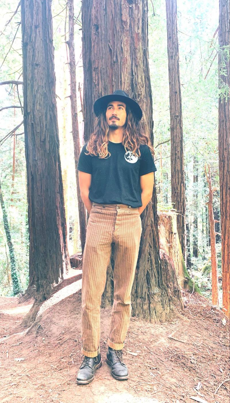 Moon Man T-Shirt Moon Man T-Shirt von CharmedFox