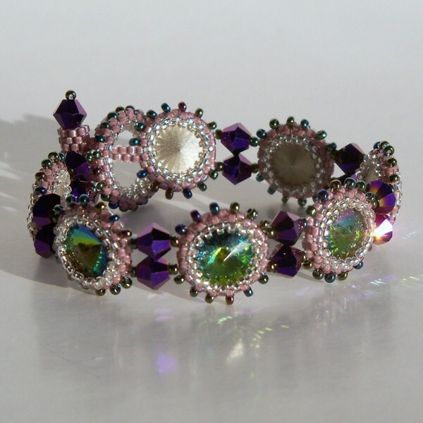 Bezeled Strass Armband - Lila Bezeled Strass Armband - Lila von CharmedGifts