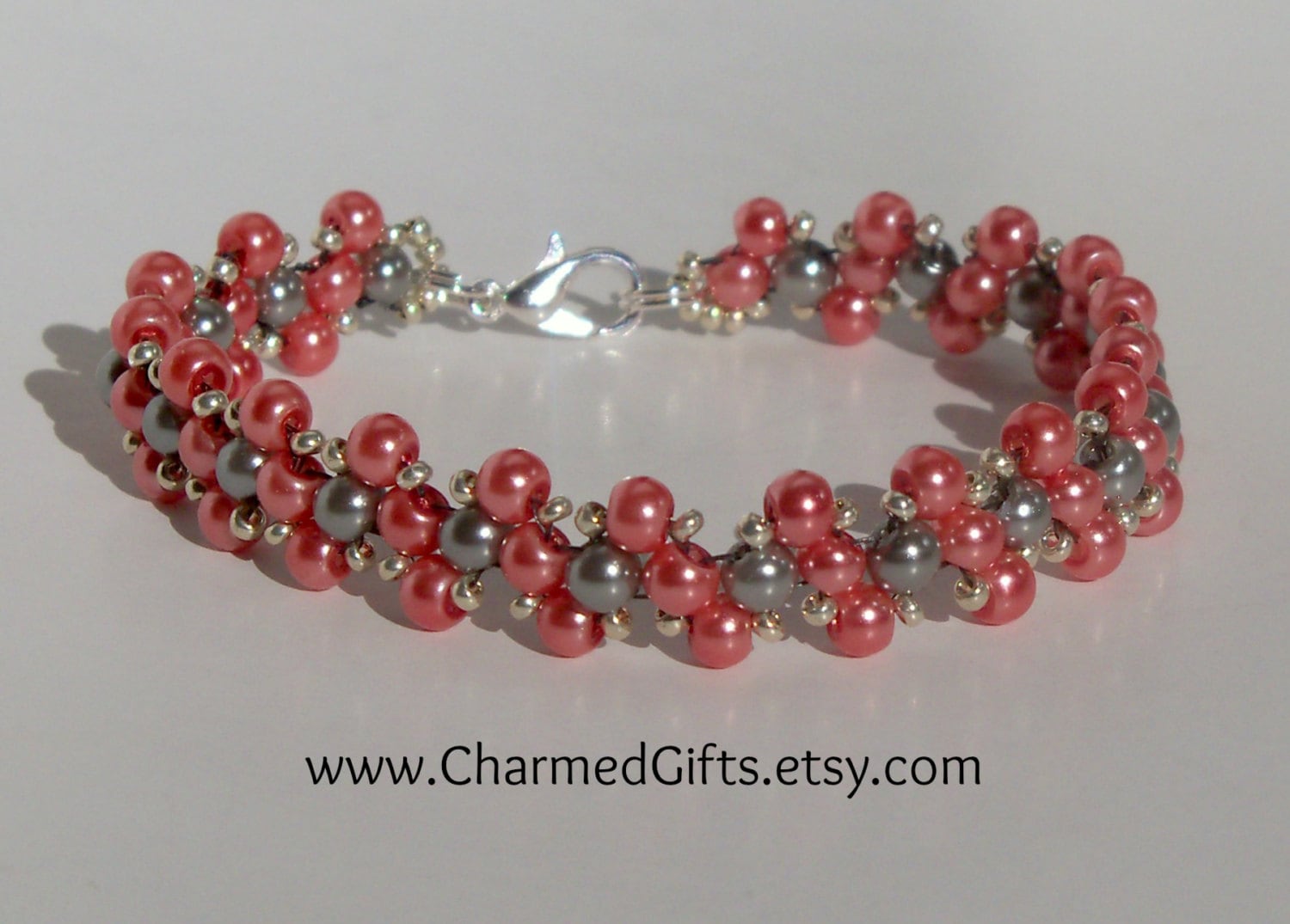 Glas Perle Armband in Cranberry Und Silber Glas Perle Armband in Cranberry Und Silber von CharmedGifts