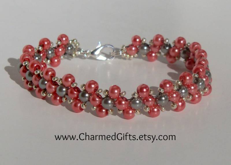 Glas Perle Armband in Cranberry Und Silber Glas Perle Armband in Cranberry Und Silber von CharmedGifts