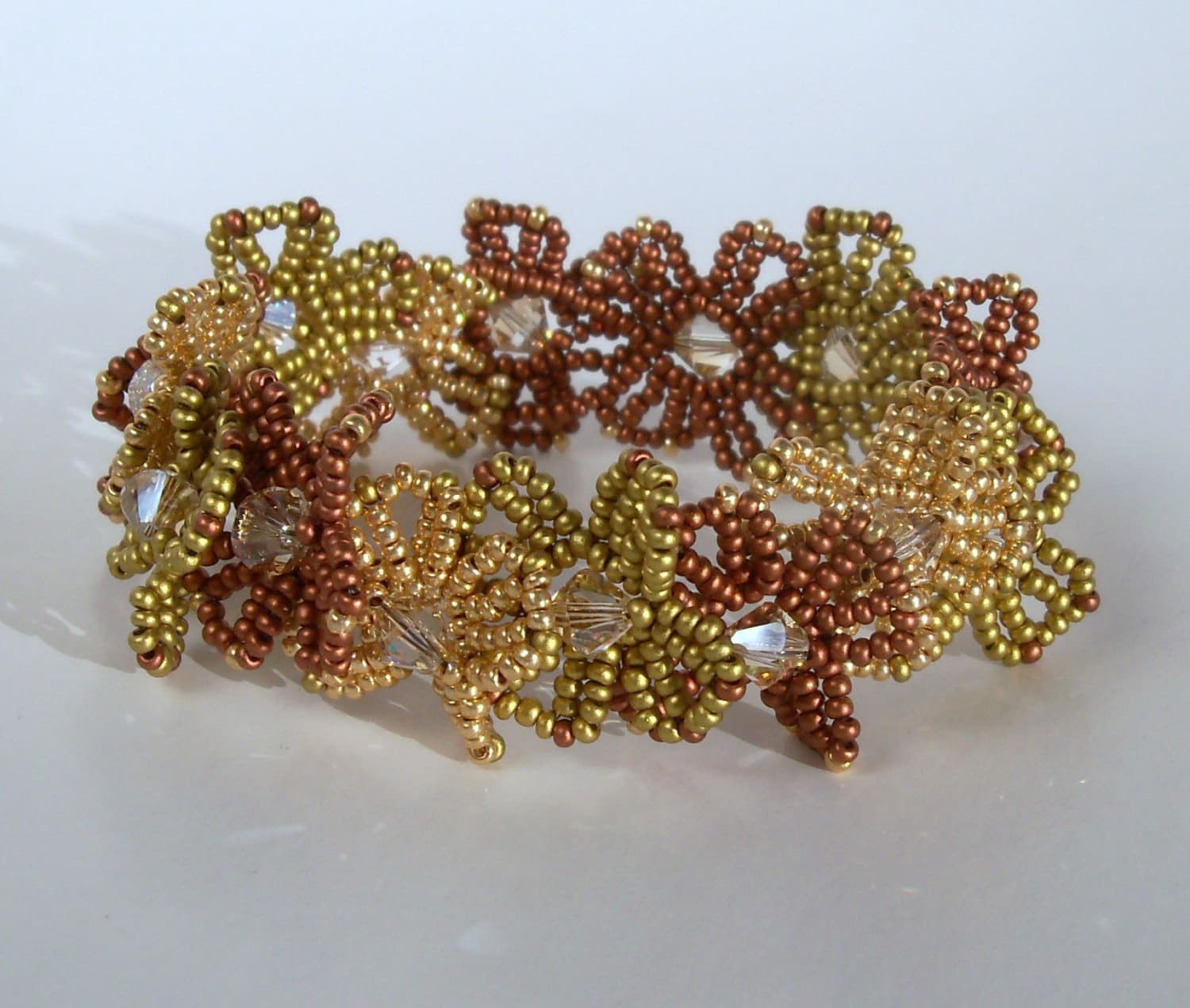 Perlen Lei Armband - Gold Und Kupfer Perlen Lei Armband - Gold Und Kupfer von CharmedGifts
