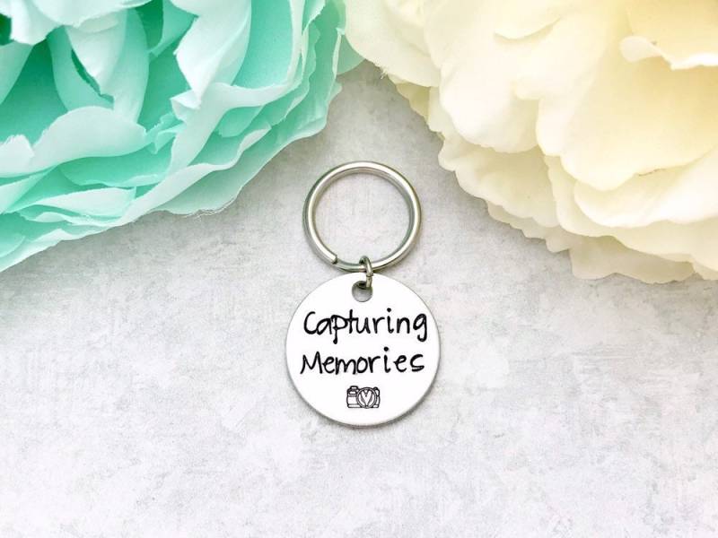 Die Erinnerungen Schlüsselanhänger von CharmedMetals