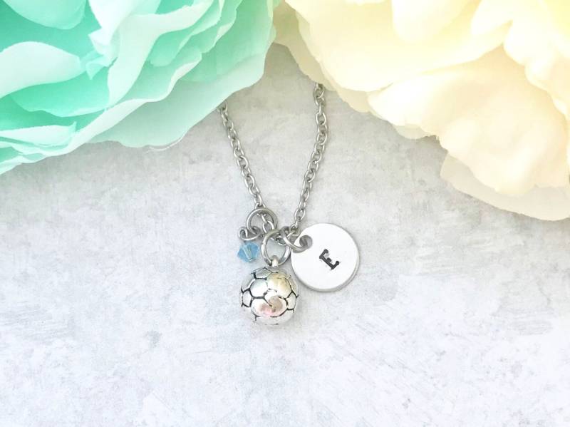 Fußball-Schmuck - Fußball-Mama Personalisierte Fußball Halskette Initial Schmuck Charm von CharmedMetals
