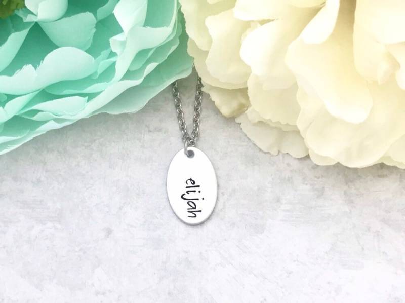 Personalisierte Namenskette von CharmedMetals