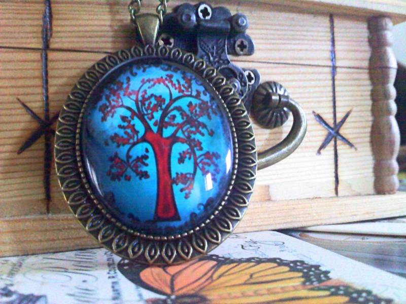 Animierte Baum Cabochonkette von CharmingBones