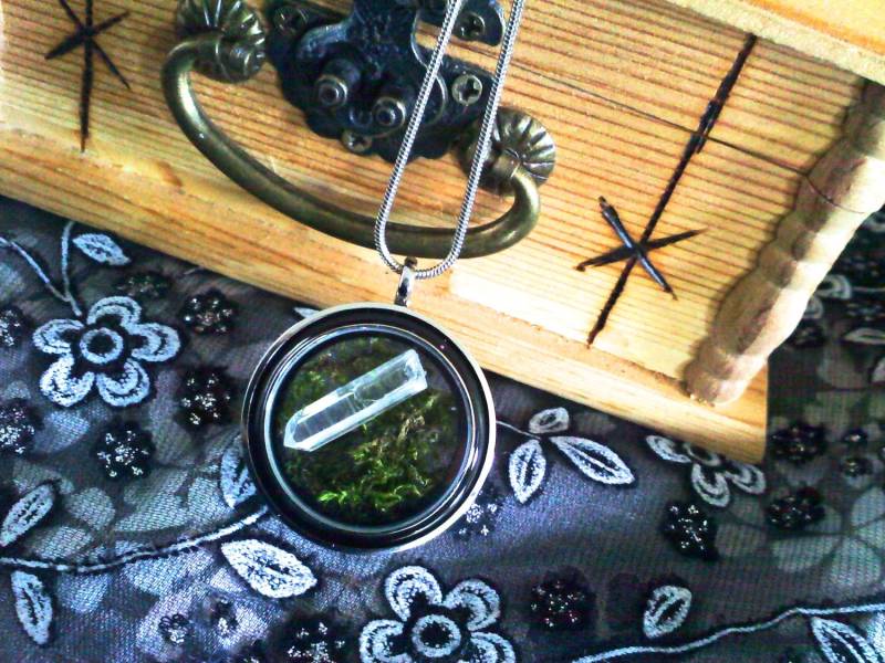 Erde, Die Kette Zu Erhalten von CharmingBones