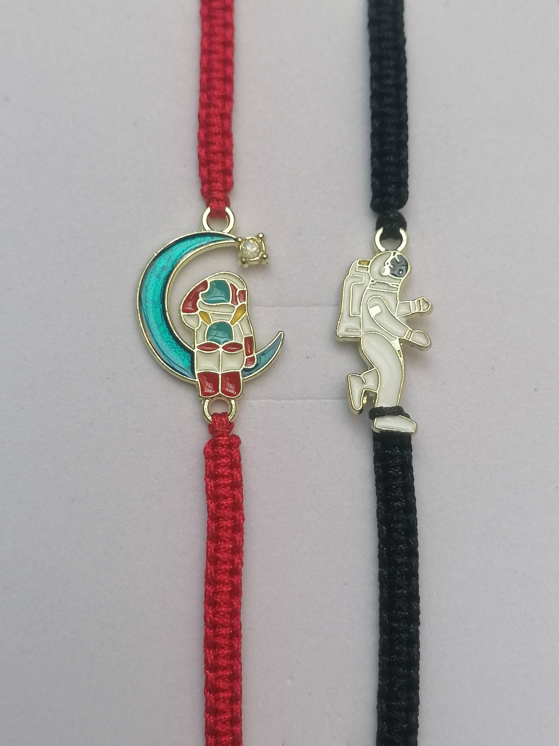 34 Farben, Astronaut Mond Armband, Spaceman Armband Zum Mond, Science Fiction, Best Friend 34 Farben, Astronaut Mond Armband, Spaceman Armband Zum Mond, Science Fiction, Best Friend von CharmingDesignCrafts