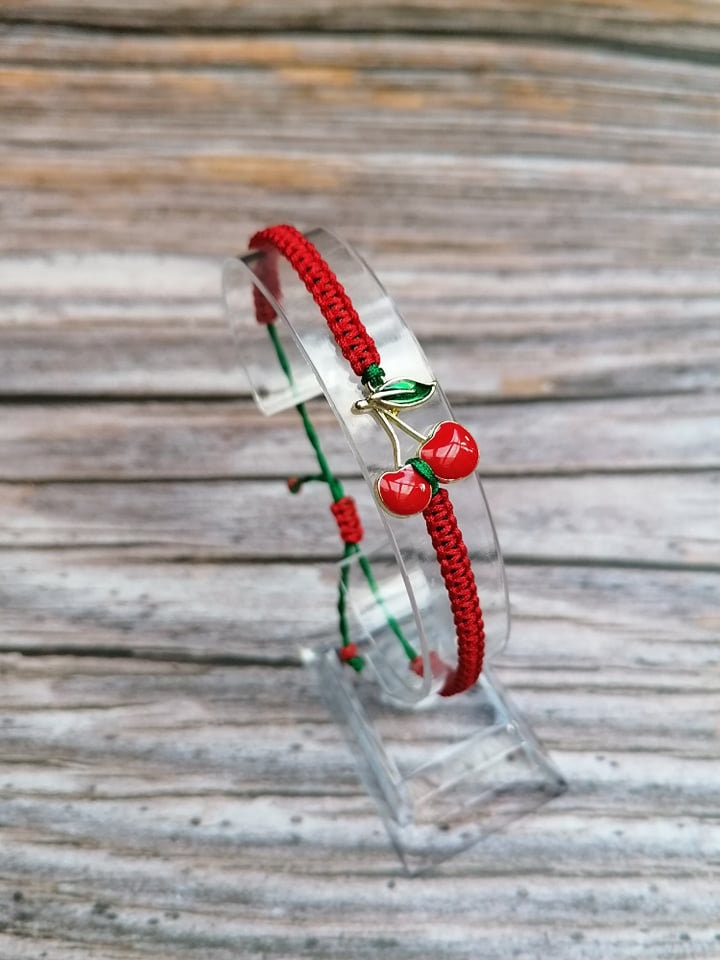 Kirscharmband, Rote Mode Atemberaubende Obstarmband, Süßes Armband Kirscharmband, Rote Mode Atemberaubende Obstarmband, Süßes Armband von CharmingDesignCrafts