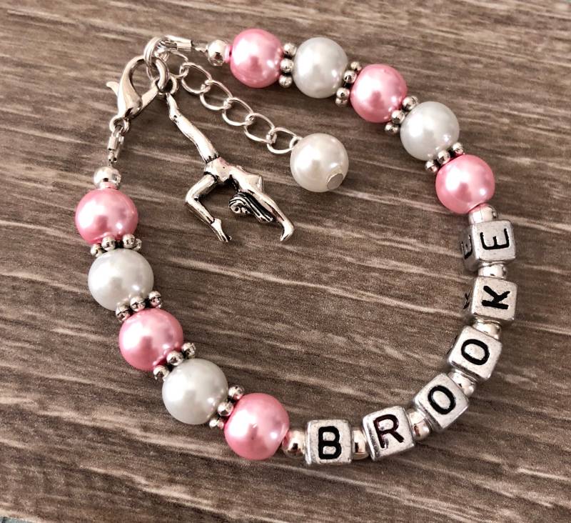 Gymnastik Charm Armband-Personalisiertes Armband-Turnerin Schmuck-Turnerin Geschenk-Gymnastik Geschenk-Sport Armband-Geschenk Für von CharmingDivaBoutique