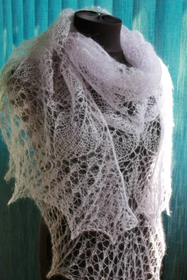 Handgestrickte Mohair Schal Lila Lavendel Hochzeit Braut Abdeckung Kopftuch Geschenke Für Frau Wrap Mama Mutter Im Gesetz Handgestrickte Mohair Schal Lila Lavendel Hochzeit Braut Abdeckung Kopftuch Geschenke Für Frau Wrap Mama Mutter Im Gesetz von CharmingLaceShawls