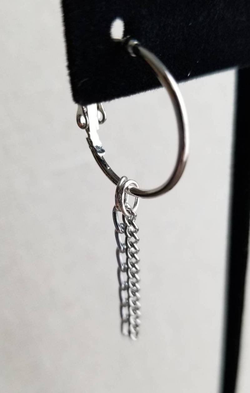 Bts Jimin Inspiriert Hoop Ohrring Mit Kette - Option Ohne Ohrlöcher Bts Jimin Inspiriert Hoop Ohrring Mit Kette - Option Ohne Ohrlöcher von CharmingLittleFox