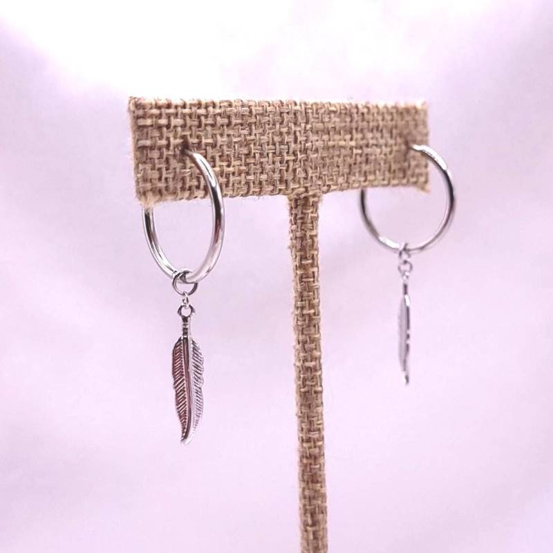 Bts Jimin Inspirierter Feder-Ohrring Edelstahl, Nicht Durchbohrte Option von CharmingLittleFox