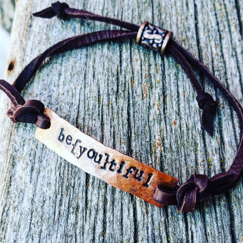 Be"You"Tiful Armband Be"You"Tiful Armband von CharmingSarabella