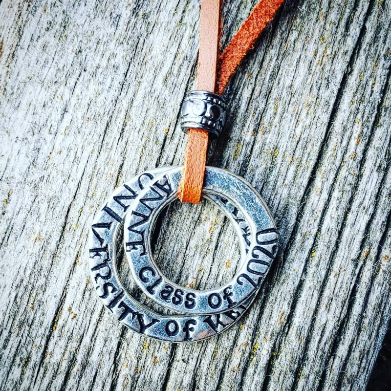 Klasse Ring; Graduierung Halskette von CharmingSarabella