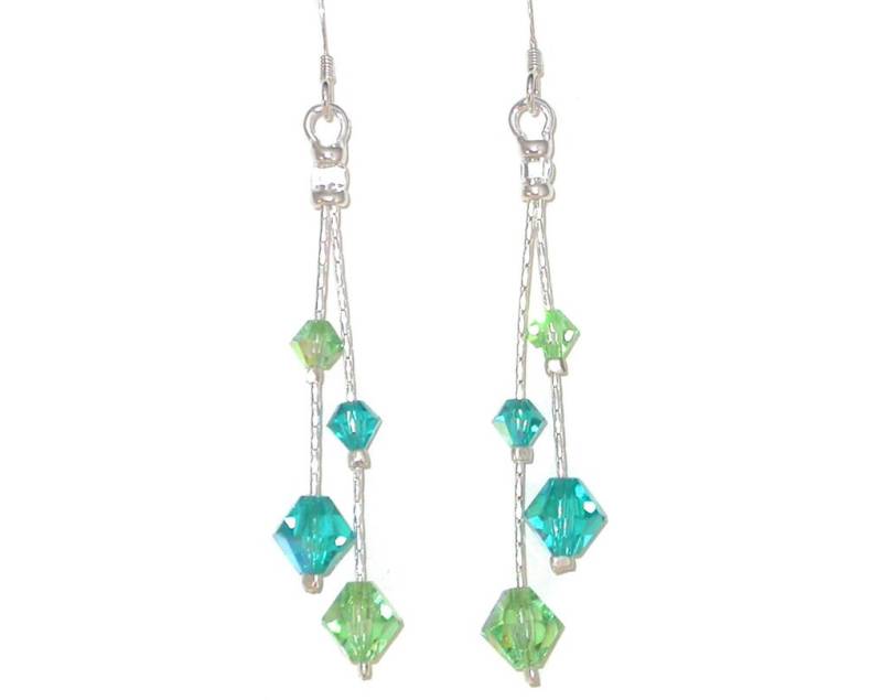 Blauer Zirkon Teal & Peridot Grüner Kristall Quaste Ohrringe Sterling Silber Swarovski Elements von CharminglyYoursToo
