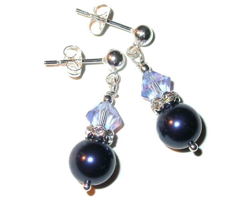 Light Sapphire & Dark Night Blue Perlen Ohrringe Sterlingsilber Braut Ohrhänger Handgefertigte Swarovski Elements von CharminglyYoursToo
