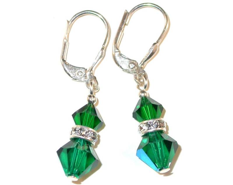 Smaragdgrün Kristall Ohrringe Sterlingsilber Ohrhänger Swarovski Elements - Clip-On Oder Pierced von CharminglyYoursToo