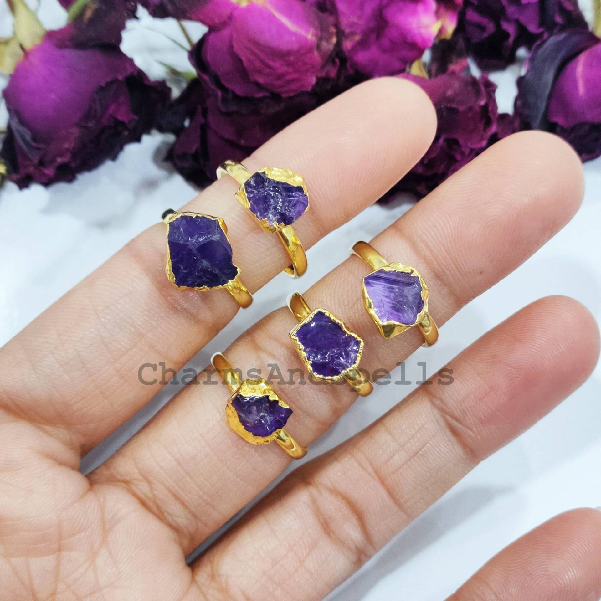 Natürlicher Amethyst Ring, Galvanisierter Geschenk Schmuck, Roher Amethyst, Frauen Februar Birthstone Ring Geschenk, Vergoldeter von CharmsAndSpellsIn