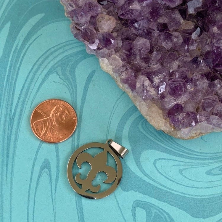 Fleur De Liz Edelstahl-Putant-Charms von CharmsJC