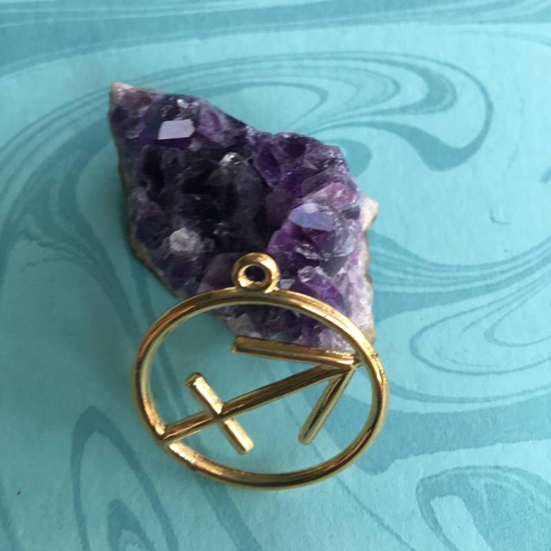 Schütze Zeichen Vergoldet Zink Basierte Legierung Anhänger Runde Hohl 34x30mm, Anhänger-Charms von CharmsJC