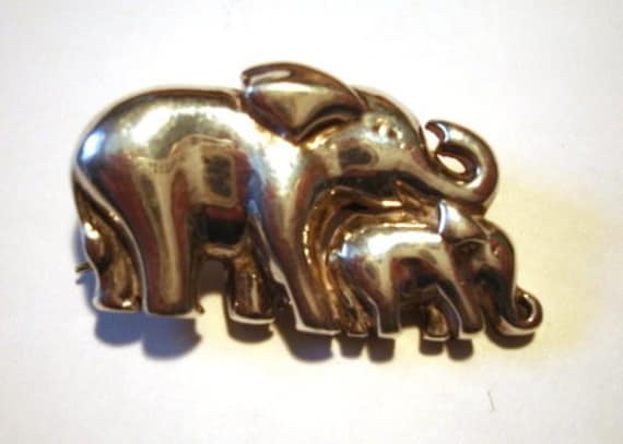 Vintage Silber Elefant Brosche Vintage Silber Elefant Brosche von ChateauWineAntiques