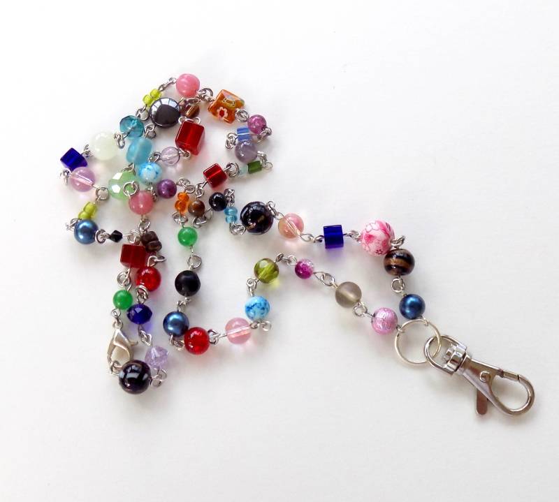 Einzigartige Und Bunte Perlen Lanyard - Viele Farben Stile Von in Spaß Robuste Hübsche Id Abzeichen Große Lehrer Geschenk von ChathamsCrossing