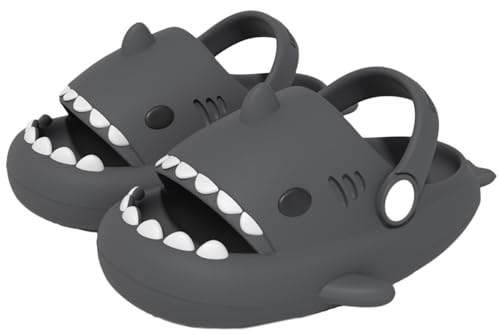 ChayChax Jungen Mädchen Cloud Shark Slides rutschfeste Neuheit Offene Zehen Sandalen Extrem Bequem Gepolsterte Dicke Sohle Niedliche Cartoon Dusche Hausschuhe Indoor & Outdoor, Schwarz 1, 9-10 Little von ChayChax