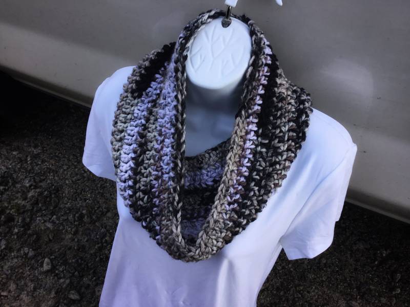 Unisex Unendlichkeit Schal von ChaysCrochet