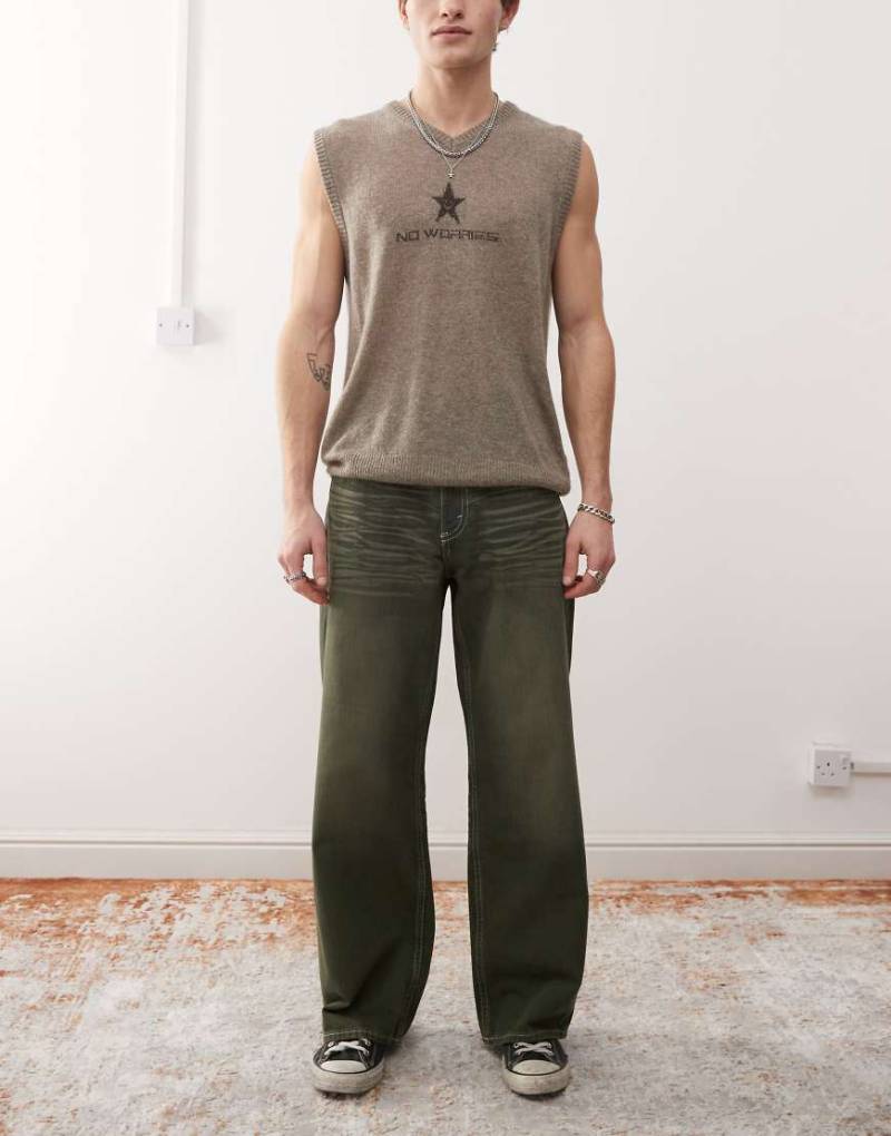 Cheap Monday - Looser - Weite Jeans in schwarzer Waschung mit grüner Tönung von Cheap Monday
