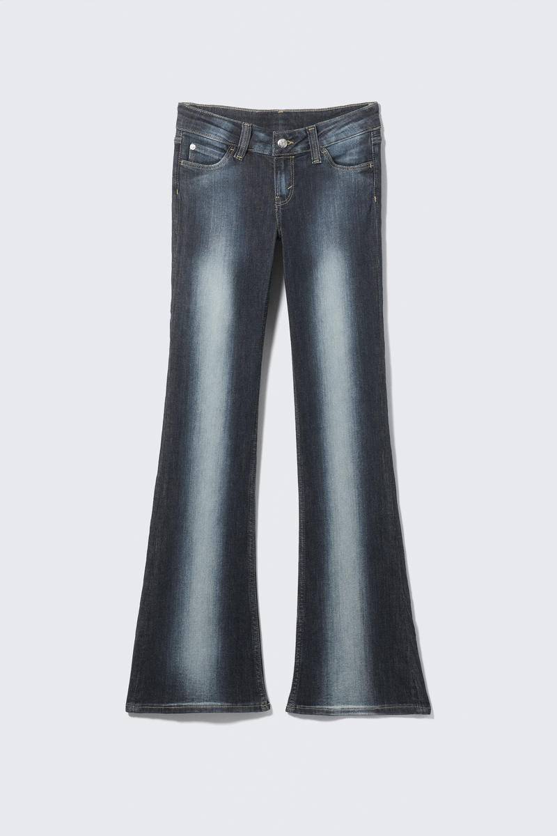 Booty Bei Low Waist Skinny Bootcut Jeans von Cheap monday