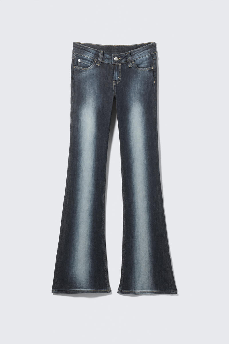 Booty Bei Low Waist Skinny Bootcut Jeans von Cheap monday