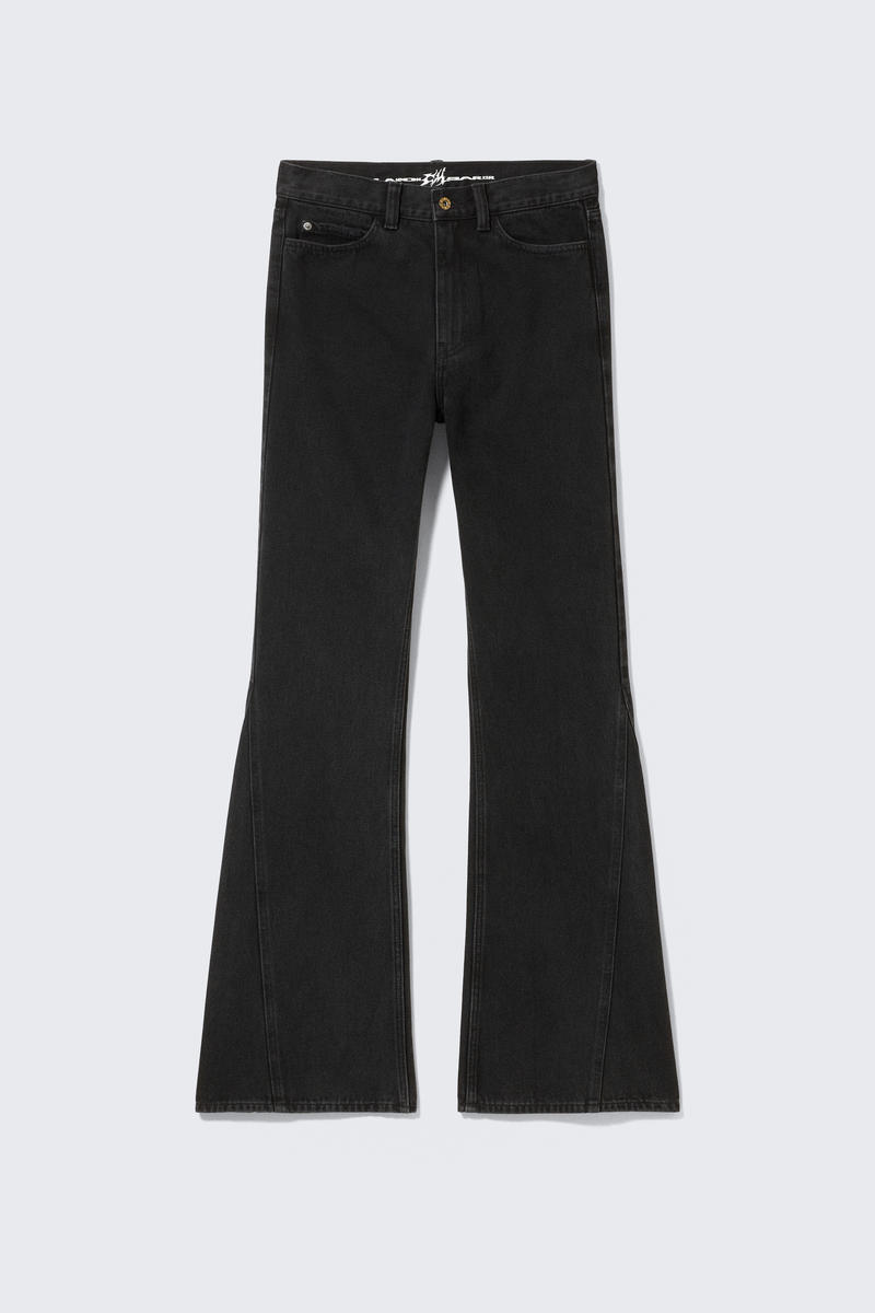 CM x LB Boo Bootleg Washed Black Unisex Jeans von Cheap monday