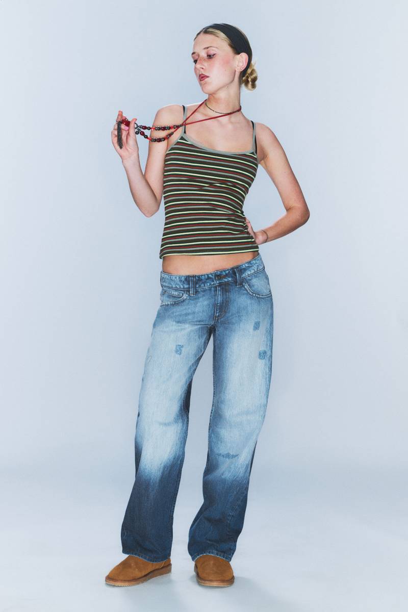 Messy Low Rise Regular Straight Jeans von Cheap monday