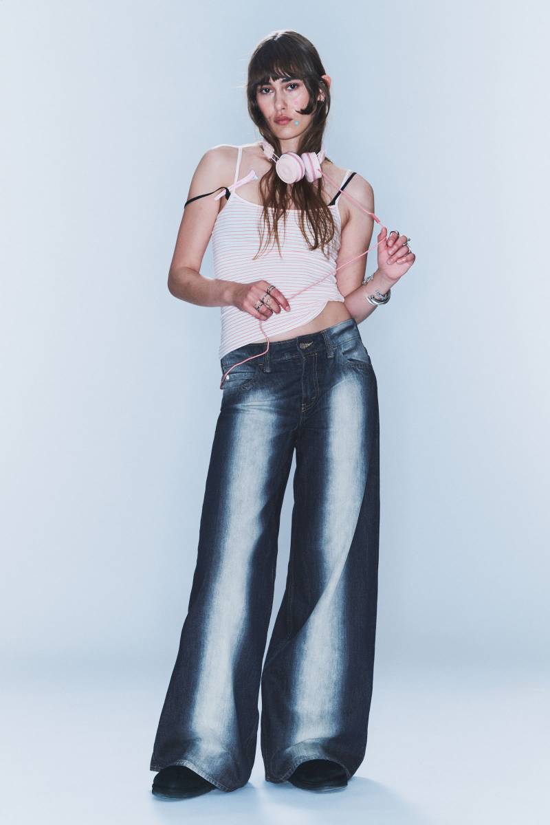 Poser Regular Waist Loose Wide Jeans von Cheap monday