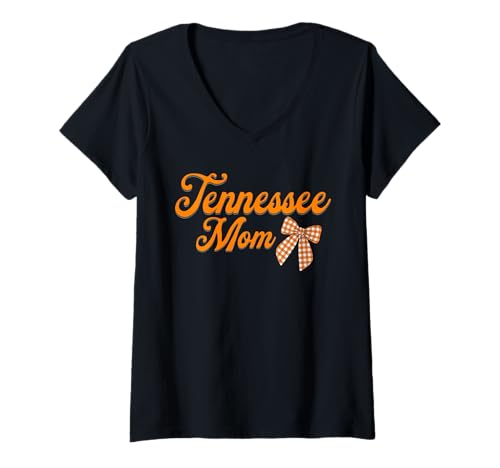 Damen Cute Tennessee Mom with Bow – Orange and White Checkered T-Shirt mit V-Ausschnitt Damen Cute Tennessee Mom with Bow – Orange and White Checkered T-Shirt mit V-Ausschnitt von Checkered Charm Apparel