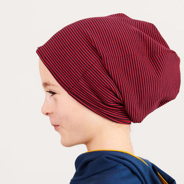 Cheeky Apple Beanie-Haube aus Bio-Baumwolle "Ringeljersey Dunkelblau-Rot" von Cheeky Apple