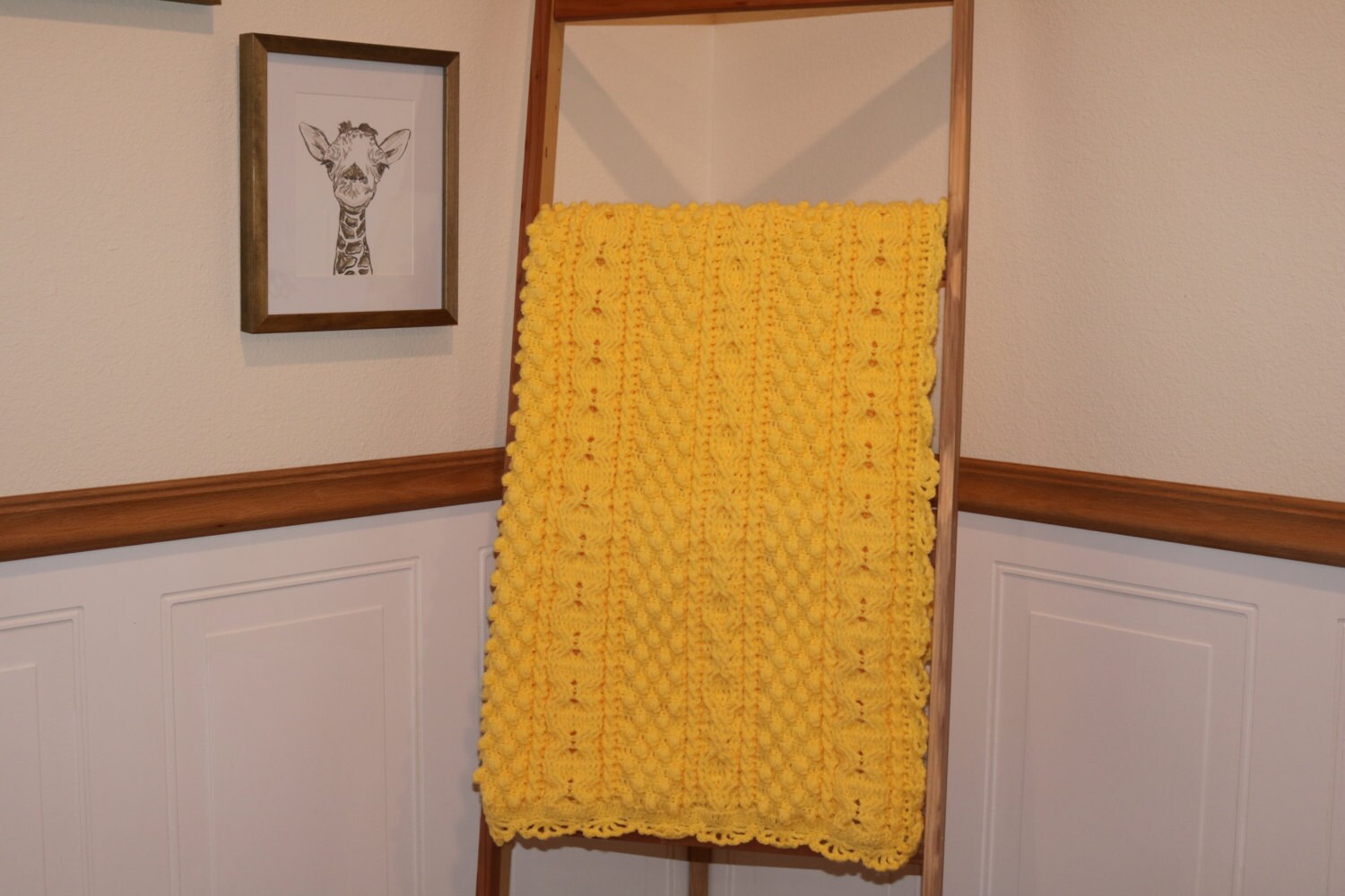 Handarbeit Häkeln Gelb Kabel ", " Twist Popcorn "Und" Waben-Design-Baby-Decke Handarbeit Häkeln Gelb Kabel ", " Twist Popcorn "Und" Waben-Design-Baby-Decke von CheerfullyTwisted