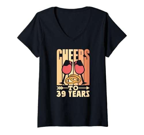 Damen Cheers to 39 Years Jubiläum Heirat Hochzeitstag T-Shirt mit V-Ausschnitt Damen Cheers to 39 Years Jubiläum Heirat Hochzeitstag T-Shirt mit V-Ausschnitt von Cheers To 39 Years Him Her Marriage Celebration