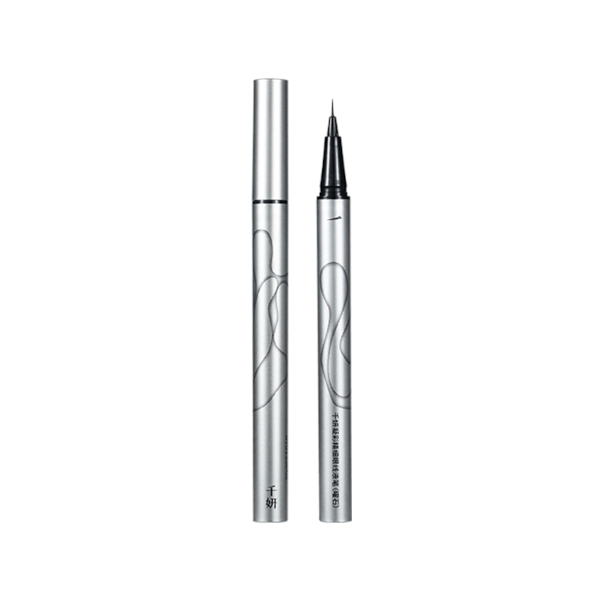 Cheeryep - Precision Liquid Eyeliner - 0.6g - 01 Deep Black von Cheeryep