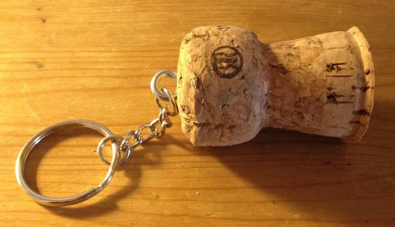 Champagner Kork Schlüsselanhänger von ChelleandCompany