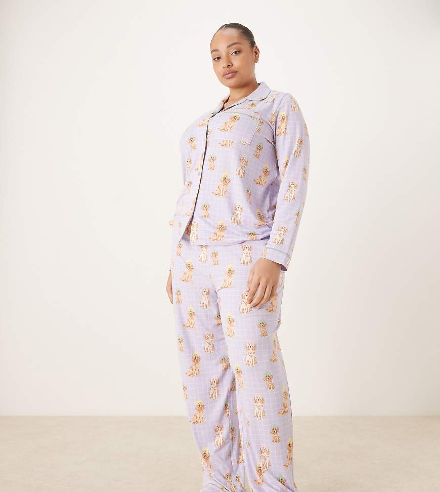 Chelsea Peers Curve - Langes Set in Flieder mit Wellness-Hunde-Printmuster und Knopfleiste-Lila von Chelsea Peers