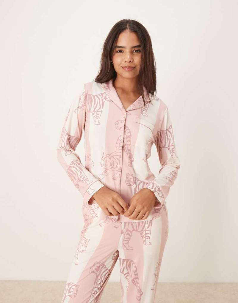 Chelsea Peers - Langärmliges Pyjama-Set aus Polyester mit Leoparden-Streifenmuster und Reverskragen-Rosa von Chelsea Peers