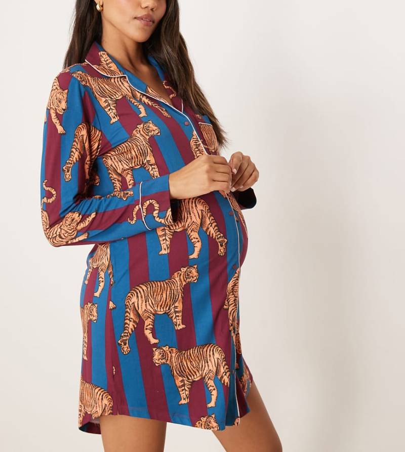 Chelsea Peers Maternity - Nachthemd mit Streifen und Tigern, Umstandsmode-Bunt von Chelsea Peers