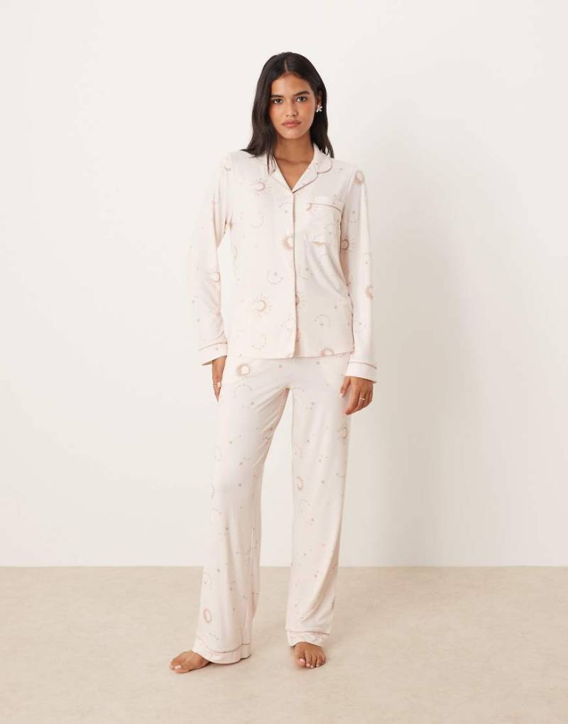 Chelsea Peers - Polyester-Pyjama aus langärmligem Oberteil mit Reverskragen und Hose mit farblich abgestimmtem Sternenmuster-Neutral von Chelsea Peers