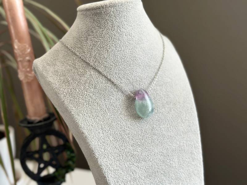 Fluorit Kristall Halskette Edelstahl von ChenoasZaubergarten
